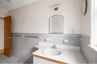 710 Lafayette Avenue, Uniondale, NY 11553 - Photo 18
