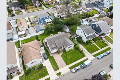 710 Lafayette Avenue, Uniondale, NY 11553 - Photo 24