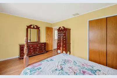710 Lafayette Avenue, Uniondale, NY 11553 - Photo 16