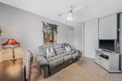 113 Laurel Lane, Wantagh, NY 11793 - Photo 22
