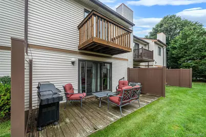 113 Laurel Lane, Wantagh, NY 11793 - Photo 26