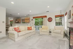 3176 Woodfield Ct, Yorktown Heights, NY 10598 - Photo 10
