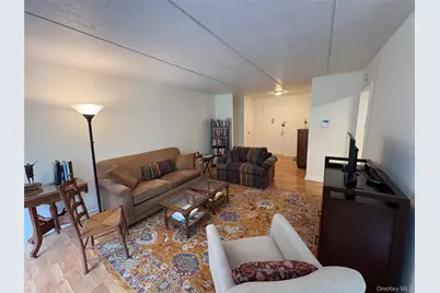 412 Benedict Avenue #2A, Tarrytown, NY 10591 - Photo 2
