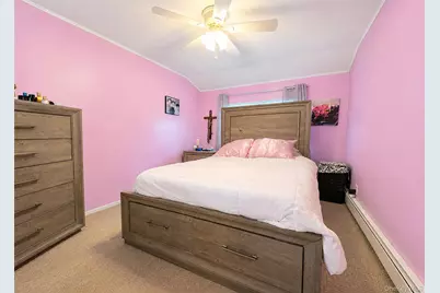 19 Evy Court, Sayville, NY 11782 - Photo 14