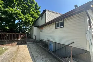 84 Herman Ave, North Babylon, NY 11703 - Photo 26