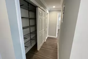 91 South Clinton Ave, Bay Shore, NY 11706 - Photo 6