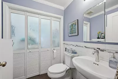23 Maryetta Court, Syosset, NY 11791 - Photo 12