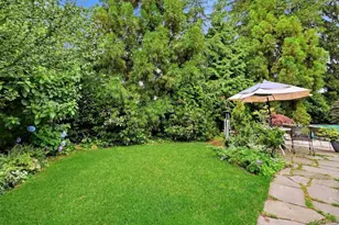 23 Maryetta Ct, Syosset, NY 11791 - Photo 20