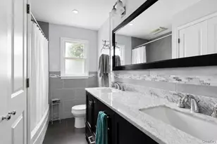 23 Maryetta Ct, Syosset, NY 11791 - Photo 16