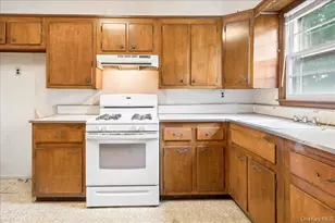 173 Bennett Ave, Yonkers, NY 10701 - Photo 10