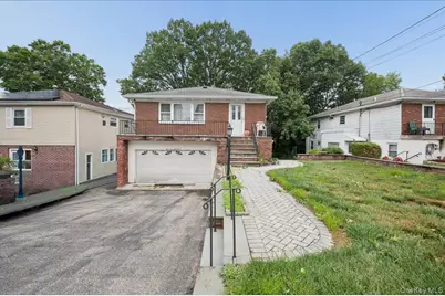 173 Bennett Avenue, Yonkers, NY 10701 - Photo 2