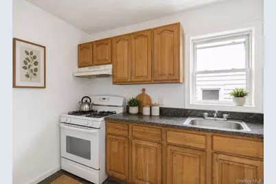 941 Crescent Street, Brooklyn, NY 11208 - Photo 8