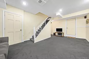 104 Lefferts Rd, Yonkers, NY 10705 - Photo 26
