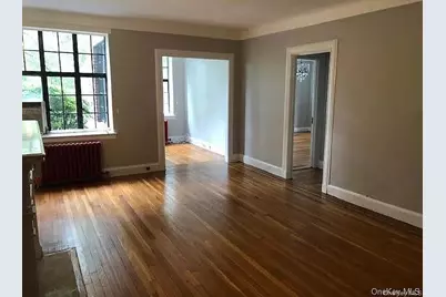 2 Westchester Avenue, White Plains, NY 10601 - Photo 6