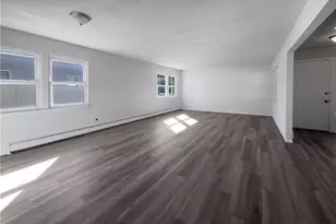 11 Frost Valley Dr, Patchogue, NY 11772 - Photo 12