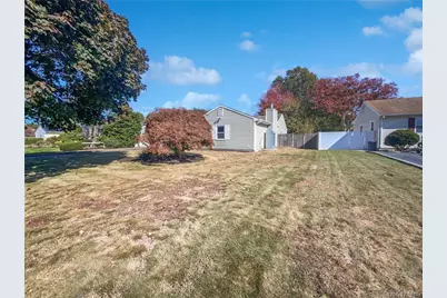 11 Frost Valley Drive, Patchogue, NY 11772 - Photo 10
