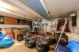 618 E 2nd St, Brooklyn, NY 11218 - Photo 34