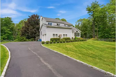 19 Staff Sgt James Parker Road, Blauvelt, NY 10913 - Photo 4