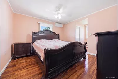 37 Gun Lane, Levittown, NY 11756 - Photo 16