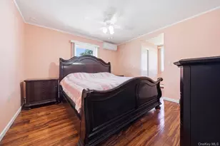 37 Gun Ln, Levittown, NY 11756 - Photo 16