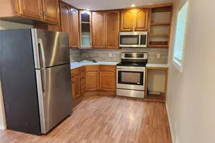 47 Pace Ave, Bellport, NY 11713 - Photo 4
