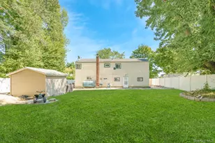 9 Hamlin Ave, West Babylon, NY 11704 - Photo 30