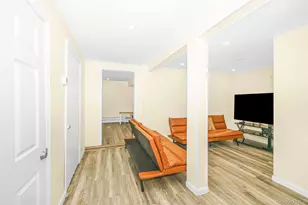 9 Hamlin Ave, West Babylon, NY 11704 - Photo 20