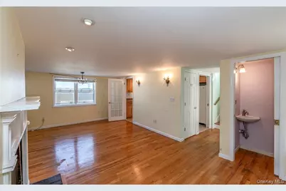 7 Van Houten Street, Nyack, NY 10960 - Photo 10