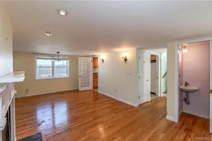 7 Van Houten St, Nyack, NY 10960 - Photo 10