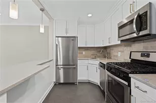 152 B N Broadway, White Plains, NY 10603 - Photo 4