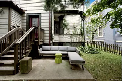 112 Academy Street, Poughkeepsie, NY 12601 - Photo 32