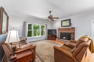 4408 Old North Rd, Southold, NY 11971 - Photo 12