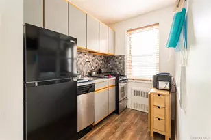 611 Palmer Rd, Yonkers, NY 10701 - Photo 8