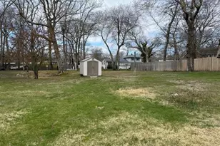 128 Maywood Dr, Mastic Beach, NY 11951 - Photo 6