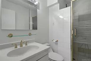 2 Bay Club Dr, Bayside, NY 11360 - Photo 18