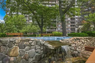2 Bay Club Dr, Bayside, NY 11360 - Photo 28