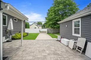 2978 Grand Blvd, Baldwin, NY 11510 - Photo 38