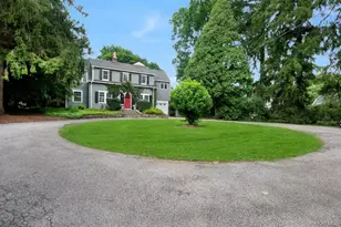 312 Quaker Rd, Chappaqua, NY 10514 - Photo 2