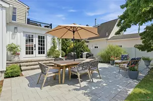 240 Eaton Ln, West Islip, NY 11795 - Photo 38