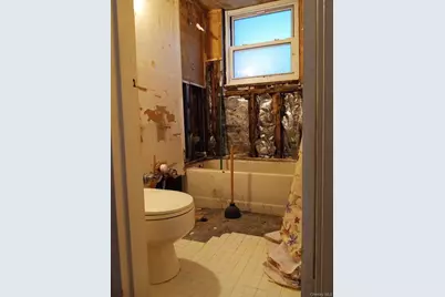 69-38 Kissena Blvd Kissena Blvd #135B, Kew Gardens, NY 11367 - Photo 8