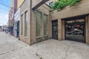 55-36 69th Pl, Maspeth, NY 11378 - Photo 2