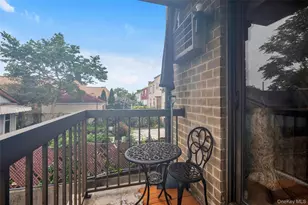 55-36 69th Pl, Maspeth, NY 11378 - Photo 12