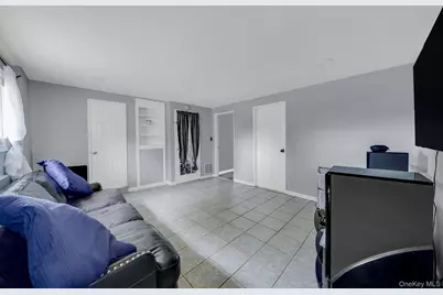 336 W 23rd Street, Deer Park, NY 11729 - Photo 18