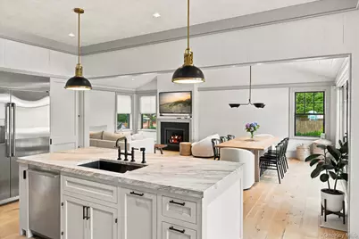 15 Wild Cherry Lane, East Quogue, NY 11942 - Photo 12