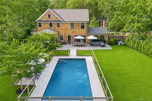 15 Wildcherry Ln, East Quogue, NY 11942 - Photo 2