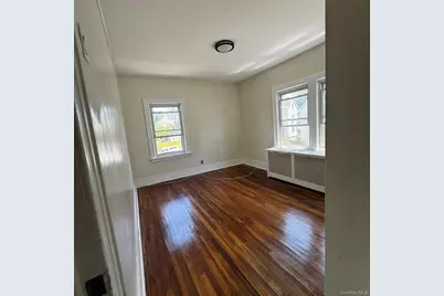 247 Nuber Avenue #2, Mount Vernon, NY 10553 - Photo 6