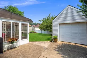 78 Ambrose Ave, Malverne, NY 11565 - Photo 34