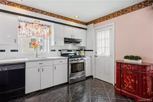 78 Ambrose Ave, Malverne, NY 11565 - Photo 14