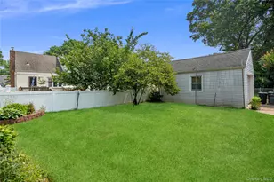 78 Ambrose Ave, Malverne, NY 11565 - Photo 36