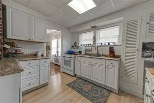 21 Bay 3rd St, Islip, NY 11751 - Photo 6